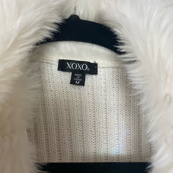 Brand new xoxo sweater faux fur vest - Picture 3 of 4